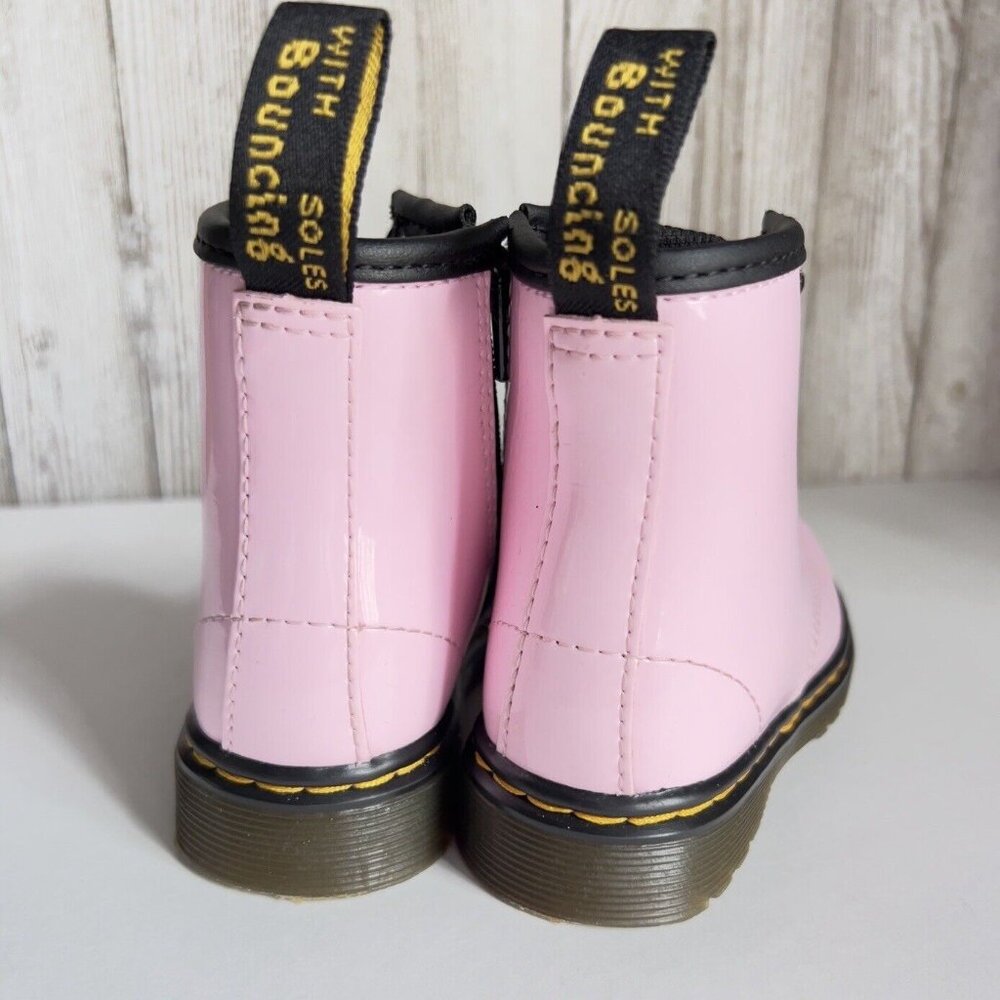 Girl's Grade School 1460 “Pale Pink” Patent Combat Boots Size 8 - Picture 7 of 16